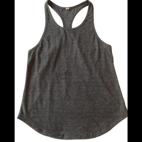 Lululemon tank - Picture 1 of 4